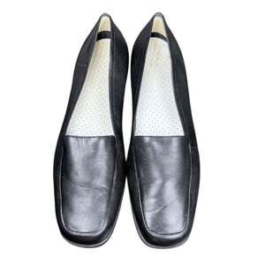 Easy Spirit Black Shoes | Size 11